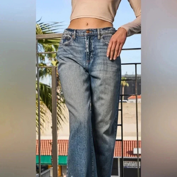 Sneak Peek Acid Wash Wide Leg High‎ Rise Jeans. Like New. Women’s Size: 11 W30. - Picture 1 of 8